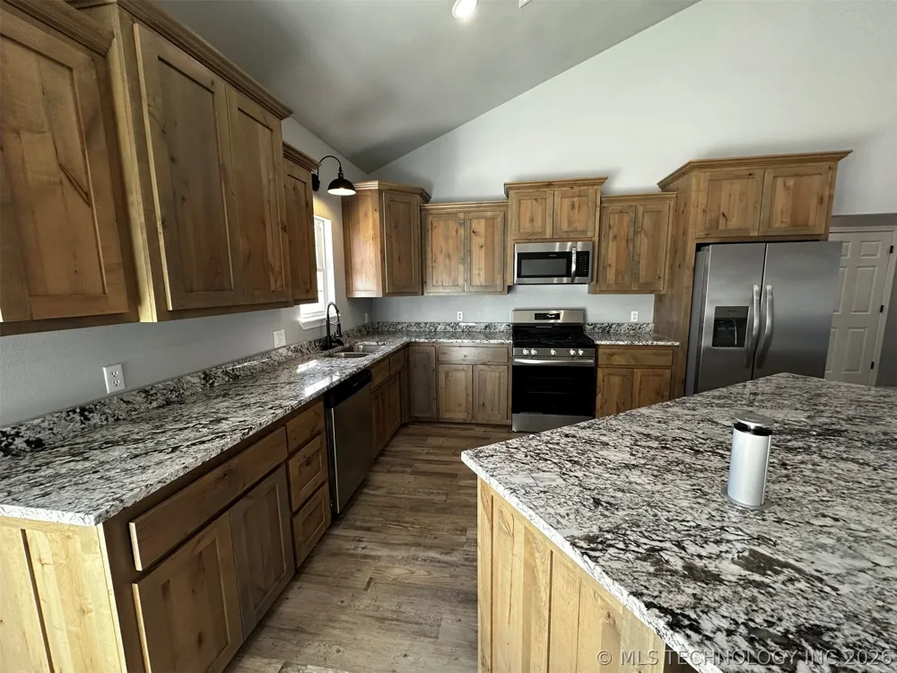 20030 E 794 ROAD Tahlequah, OK 74464