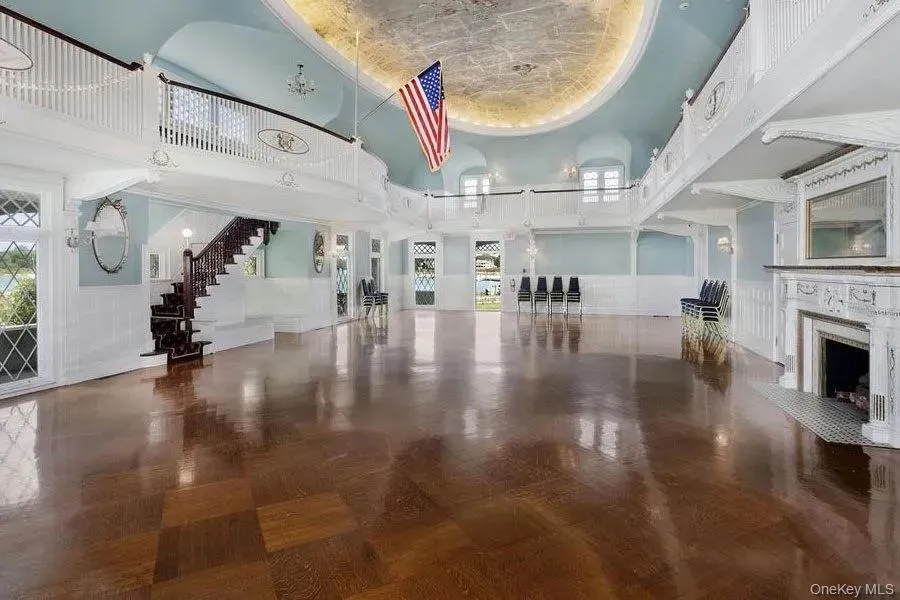 126 Holiday Boulevard Center Moriches, NY 11934