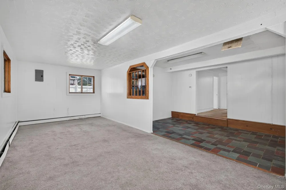 138 Spring Street Massapequa, NY 11758