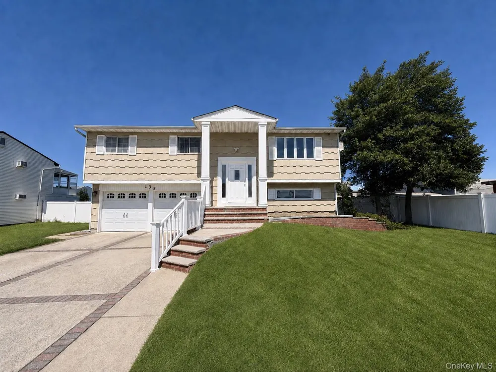 138 Spring Street Massapequa, NY 11758