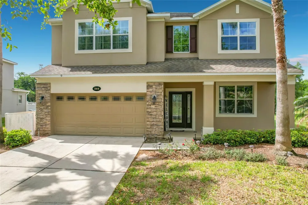 344 MAGNETA LOOP Auburndale, FL 33823