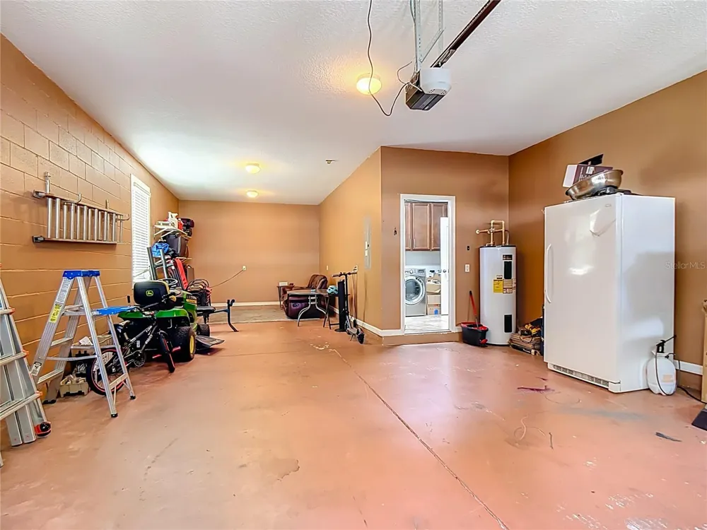 344 MAGNETA LOOP Auburndale, FL 33823