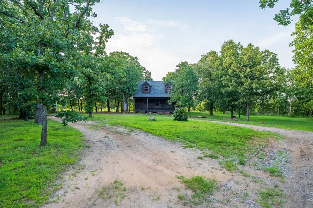 999 County Road 2265 Skiatook, OK 74070