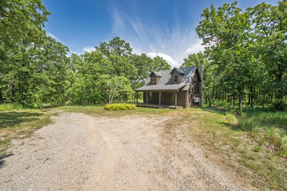 999 County Road 2265 Skiatook, OK 74070