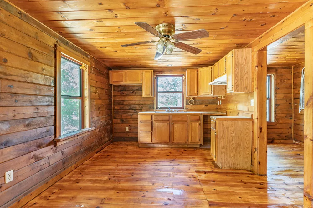 999 County Road 2265 Skiatook, OK 74070
