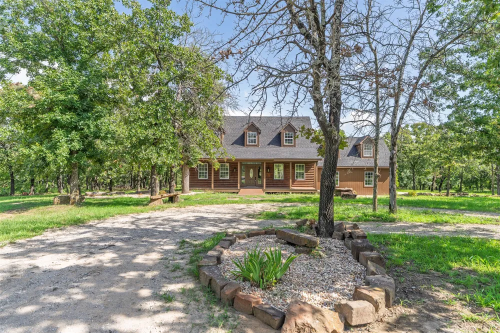 999 County Road 2265 Skiatook, OK 74070