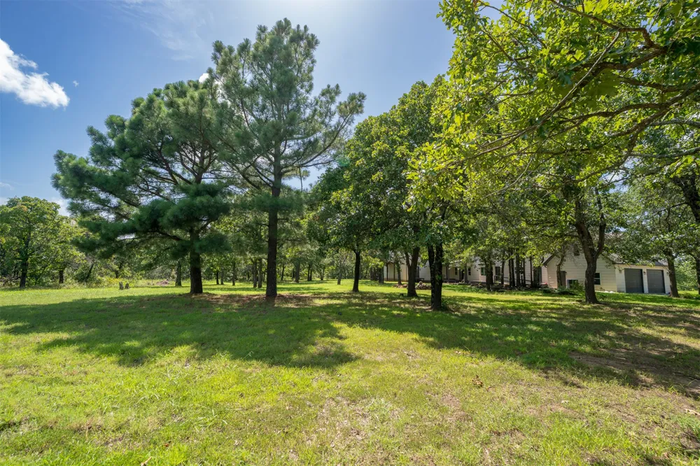 999 County Road 2265 Skiatook, OK 74070