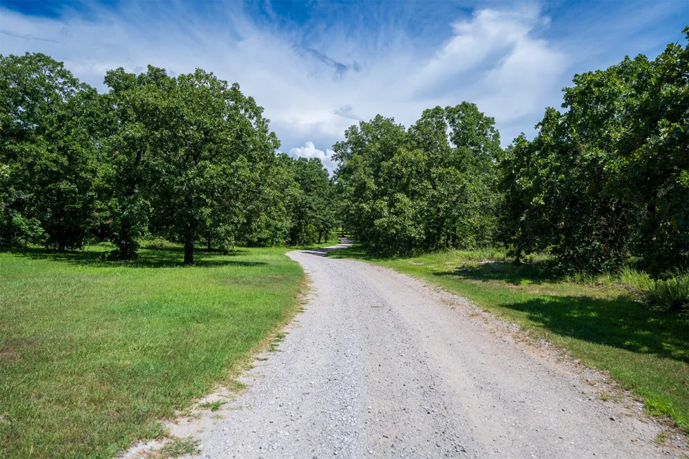 999 County Road 2265 Skiatook, OK 74070