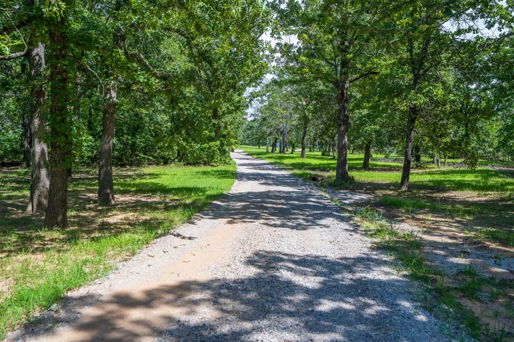 999 County Road 2265 Skiatook, OK 74070