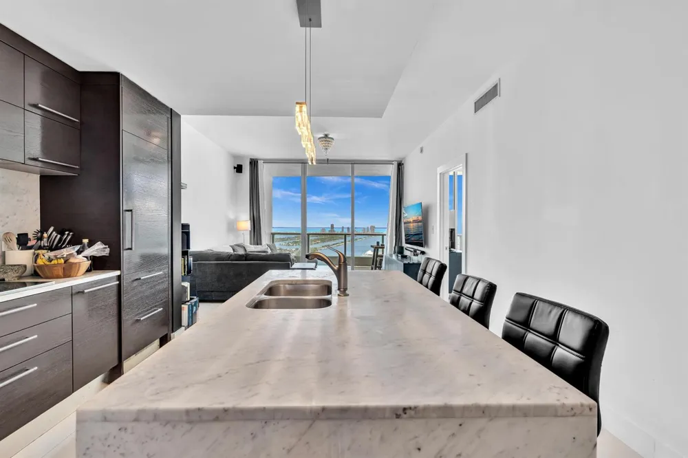 900 Biscayne Boulevard #4703 Miami, FL 33132