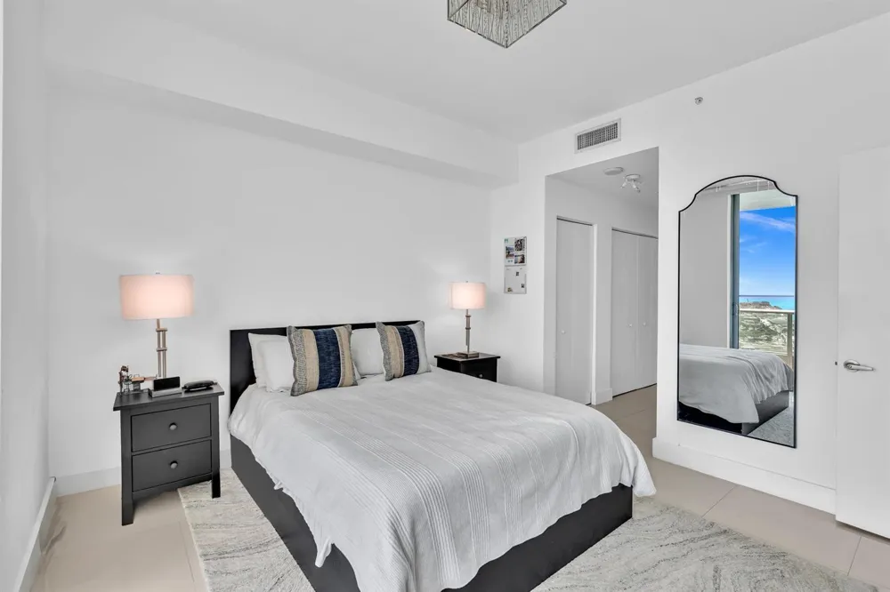 900 Biscayne Boulevard #4703 Miami, FL 33132