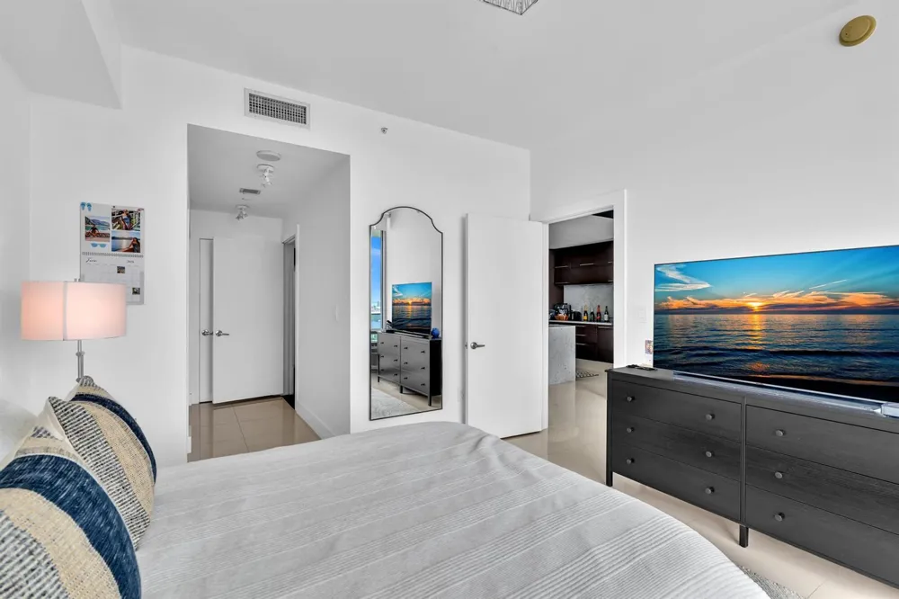 900 Biscayne Boulevard #4703 Miami, FL 33132