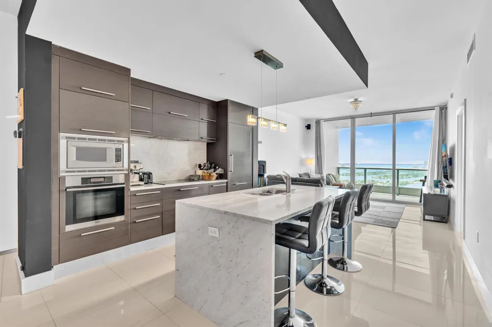 900 Biscayne Boulevard #4703 Miami, FL 33132