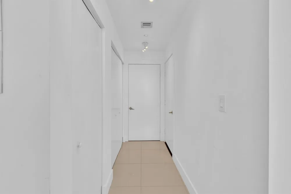 900 Biscayne Boulevard #4703 Miami, FL 33132