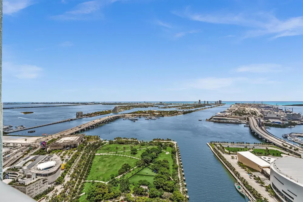 900 Biscayne Boulevard #4703 Miami, FL 33132
