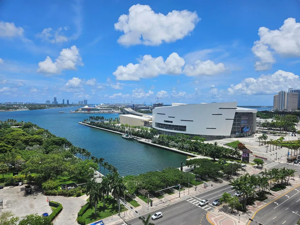 900 Biscayne Boulevard #4703 Miami, FL 33132