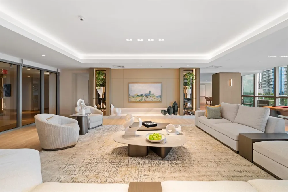 900 Biscayne Boulevard #4703 Miami, FL 33132