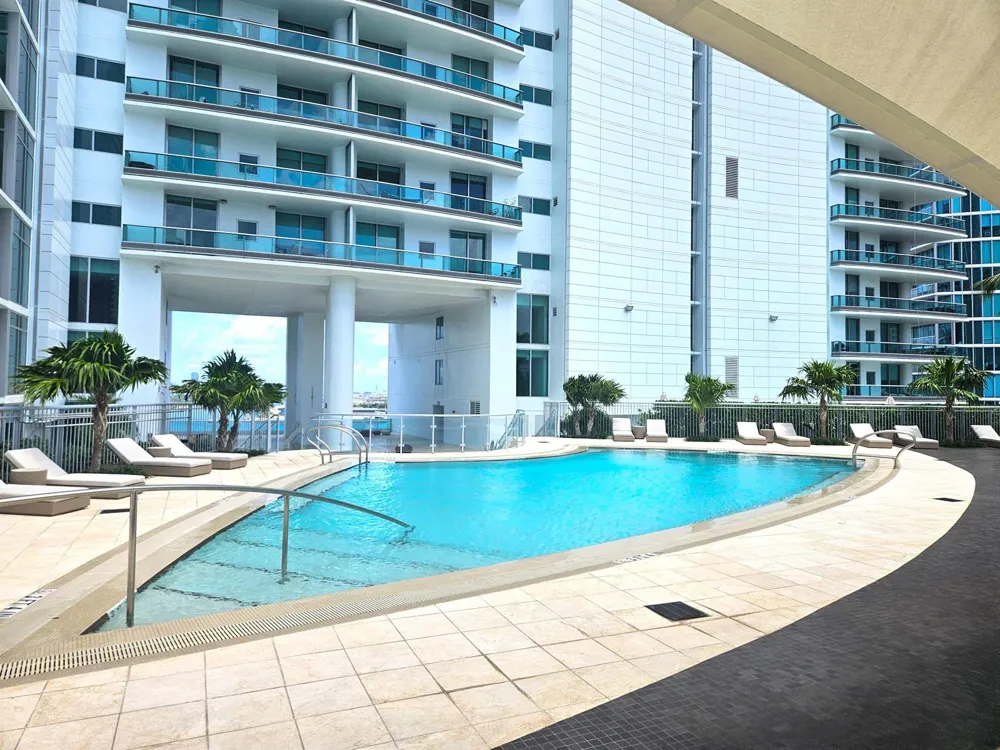 900 Biscayne Boulevard #4703 Miami, FL 33132