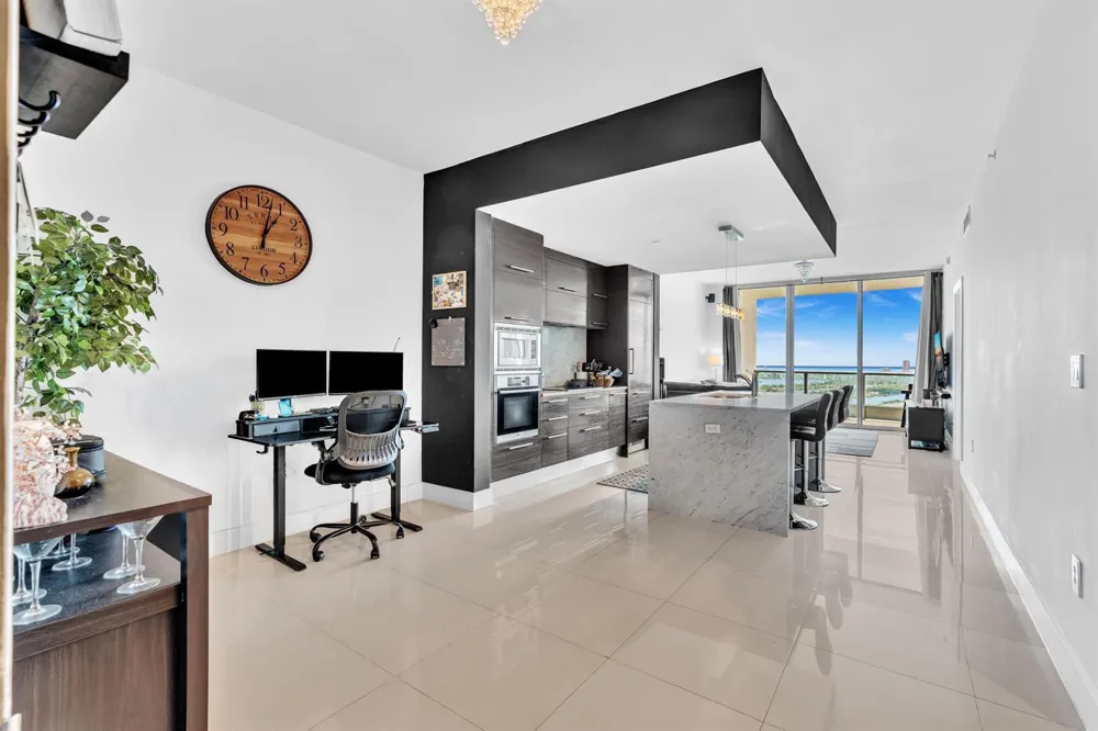 900 Biscayne Boulevard #4703 Miami, FL 33132