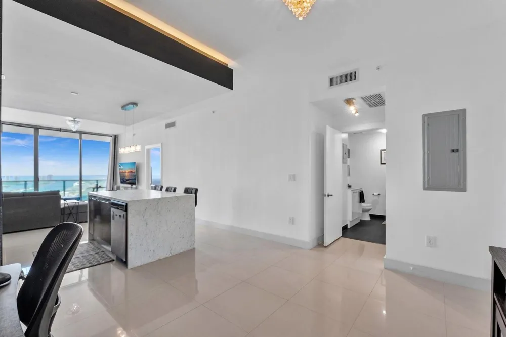 900 Biscayne Boulevard #4703 Miami, FL 33132