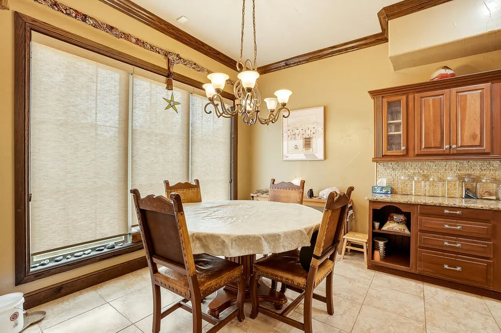 1202 Walker Circle Ada, OK 74820