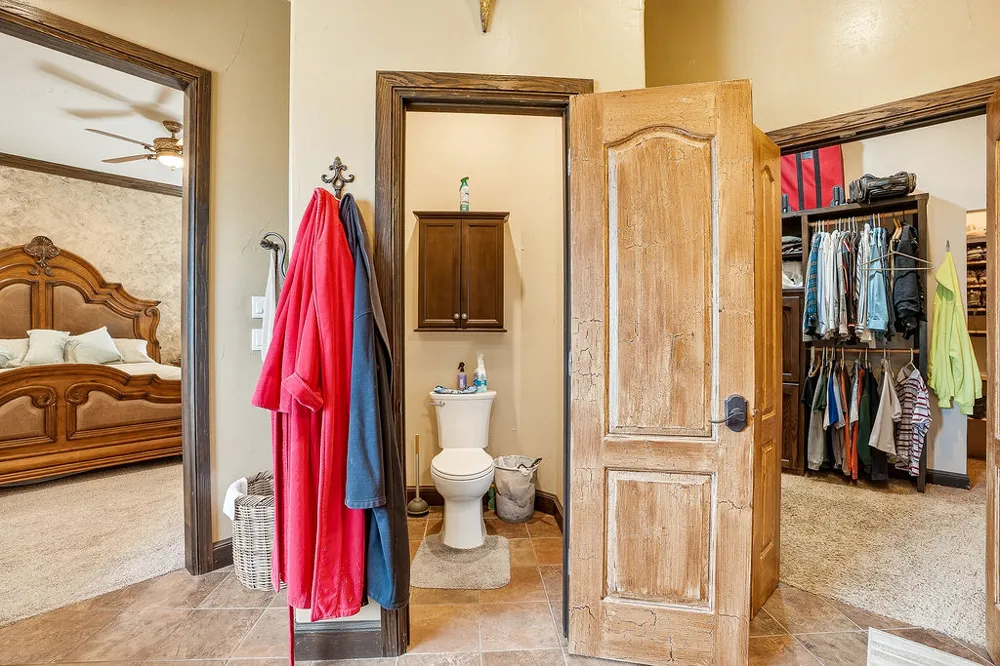 1202 Walker Circle Ada, OK 74820