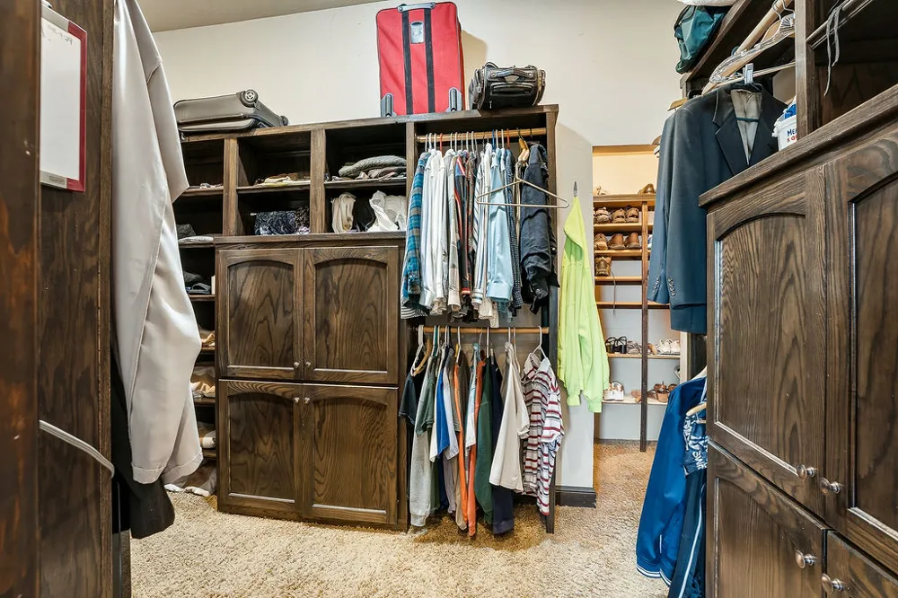 1202 Walker Circle Ada, OK 74820