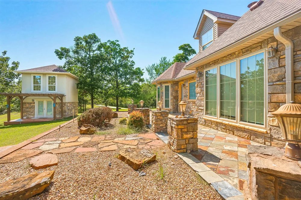 1202 Walker Circle Ada, OK 74820