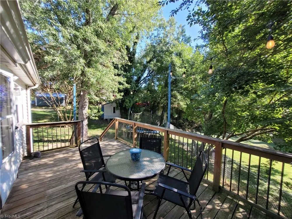 319 Hay Street Mount Airy, NC 27030