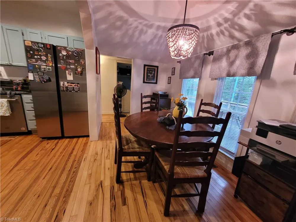 319 Hay Street Mount Airy, NC 27030