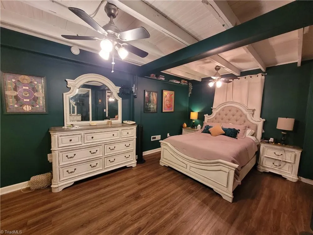 319 Hay Street Mount Airy, NC 27030