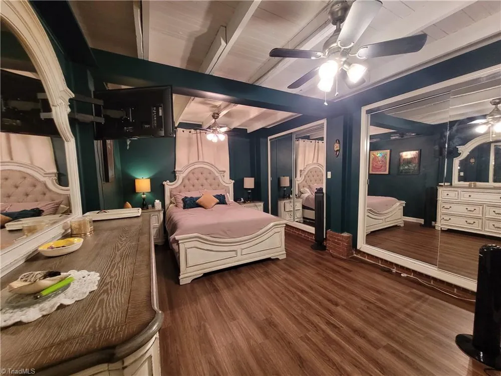 319 Hay Street Mount Airy, NC 27030