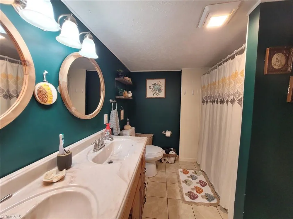 319 Hay Street Mount Airy, NC 27030