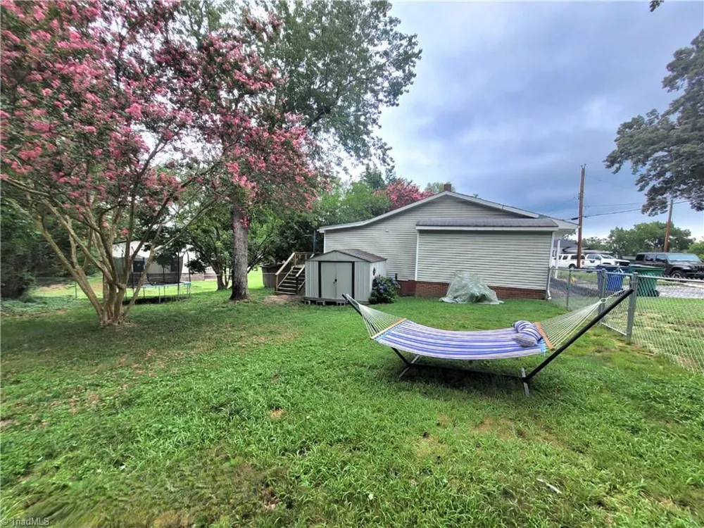 319 Hay Street Mount Airy, NC 27030