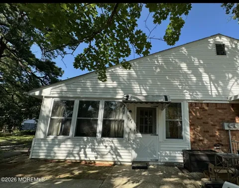 57 St John Place