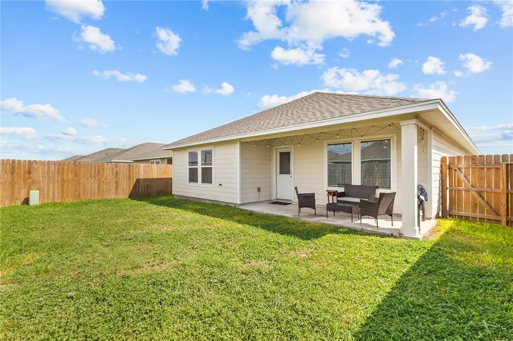 1917 Whirlaway Drive Corpus Christi, TX 78417