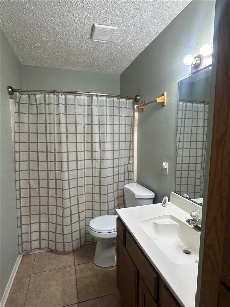 2414 Westlake Circle Ingleside, TX 78362