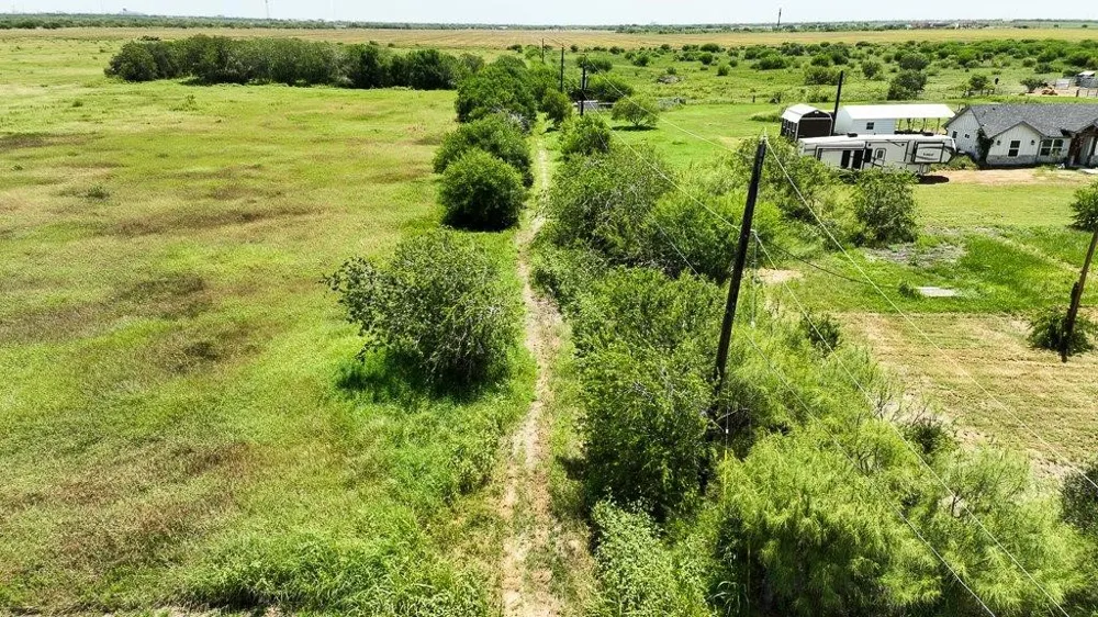 CR 2431 Sinton, TX 78387