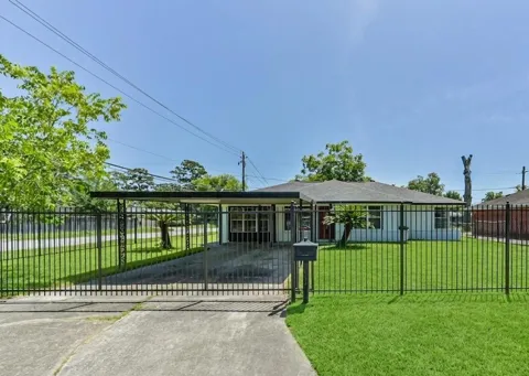 10434 Rockaway Drive