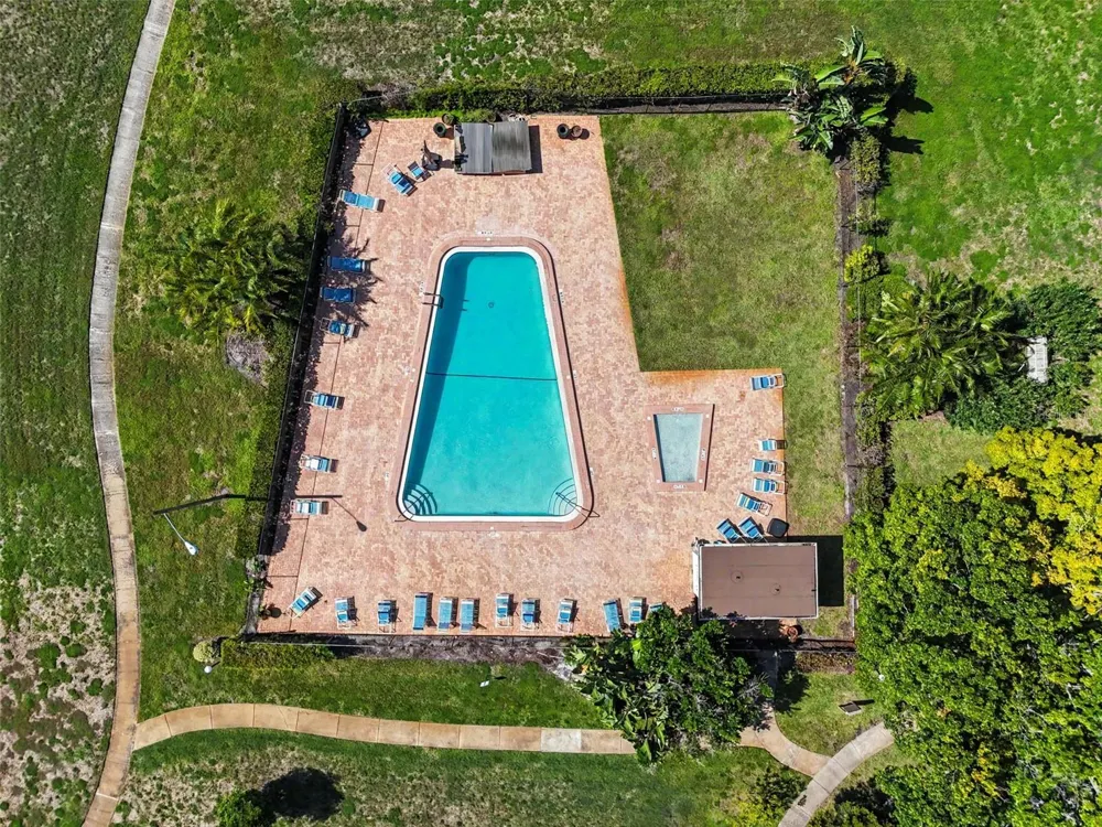 4505 LA CAPRI COURT Tampa, FL 33611