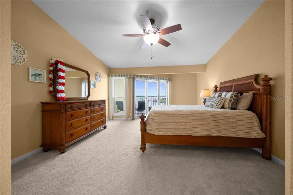 158 BRENT CIRCLE Oldsmar, FL 34677