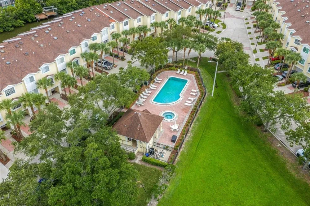 158 BRENT CIRCLE Oldsmar, FL 34677
