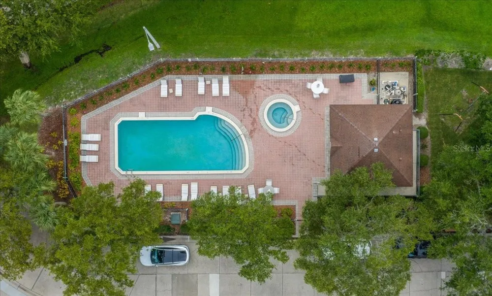 158 BRENT CIRCLE Oldsmar, FL 34677