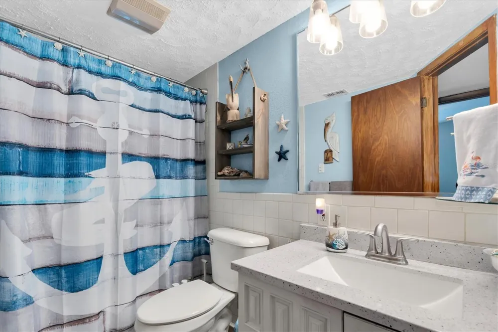 3227 48TH AVENUE St Petersburg, FL 33714