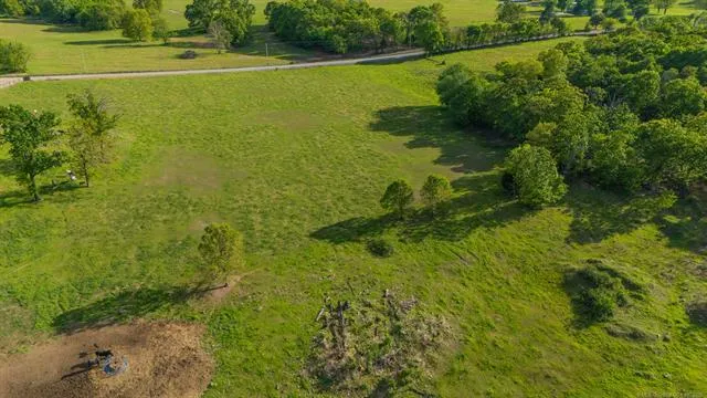 7885 E 590 Locust Grove, OK 74352