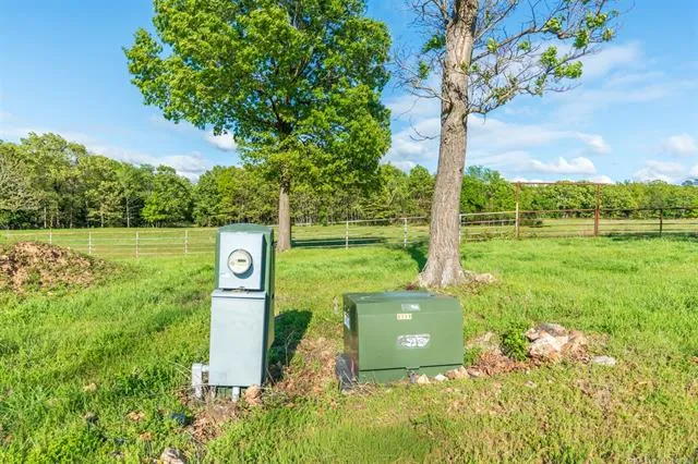7885 E 590 Locust Grove, OK 74352
