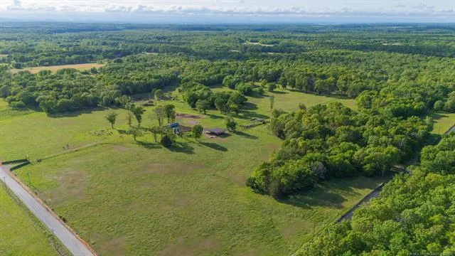 7885 E 590 Locust Grove, OK 74352