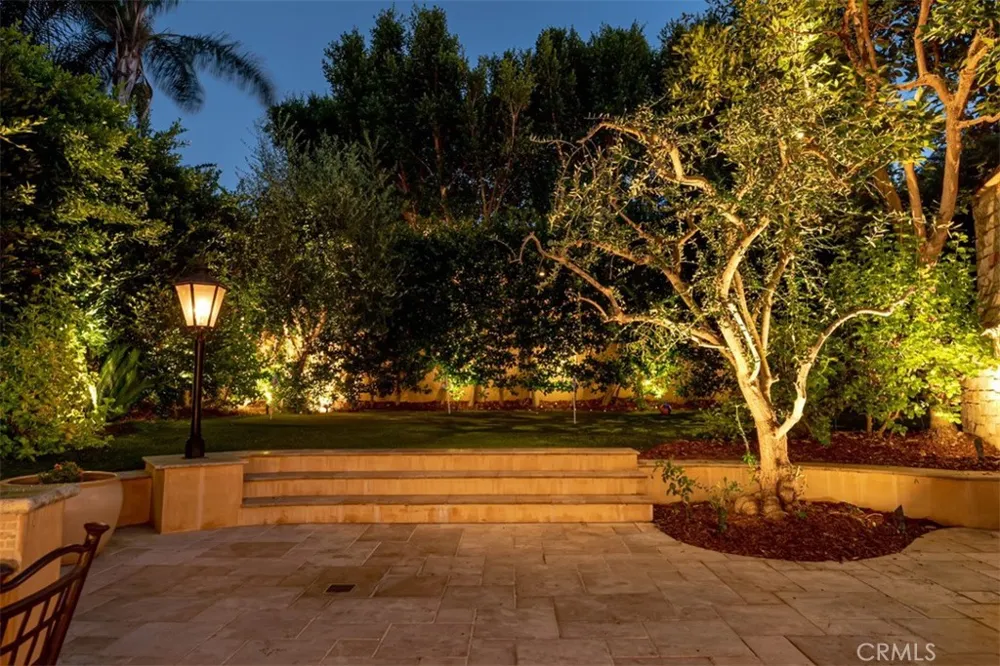 1136 5th Street Manhattan Beach, CA 90266