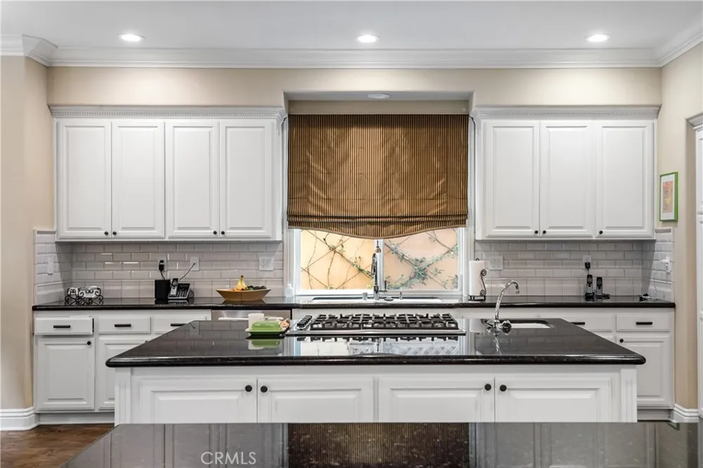 1136 5th Street Manhattan Beach, CA 90266
