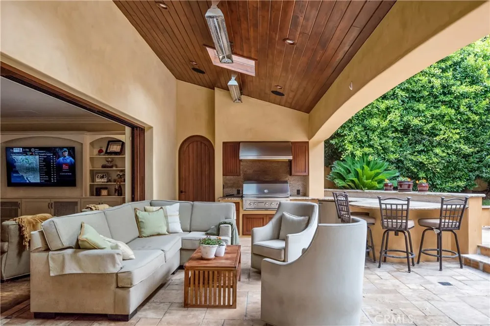 1136 5th Street Manhattan Beach, CA 90266